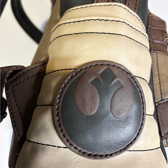 NWOT Loungefly Star Wars Rey Mini Backpack - Picture 5 of 10